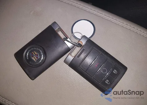 2011 Cadillac Srx Luxury Collection z USA, uszkodzony, nr VIN 3GYFNDEY8BS524875